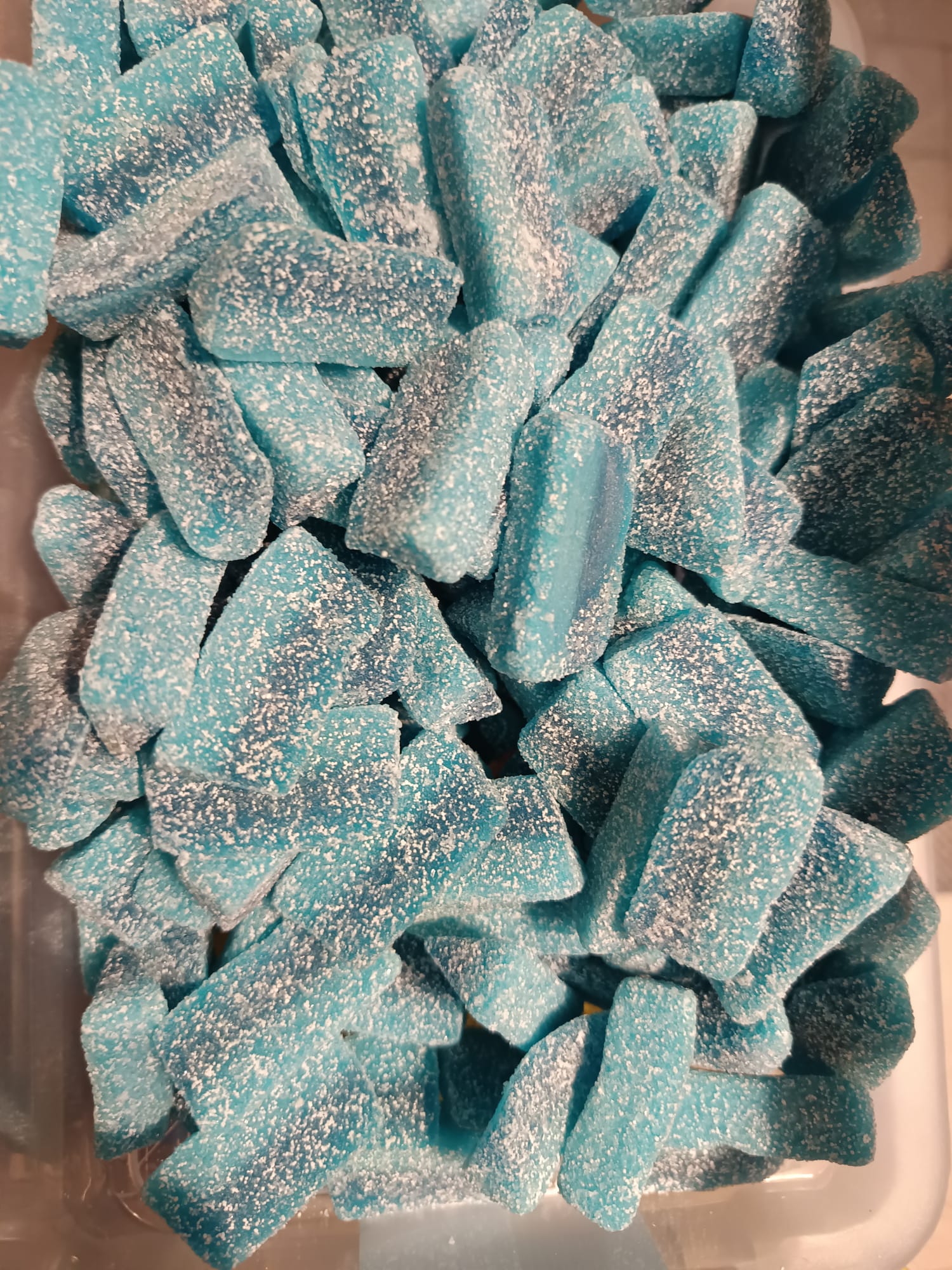 DAMEL TRANCHES FRAMBOISE SUPER PIKA Halal ( 100 g )