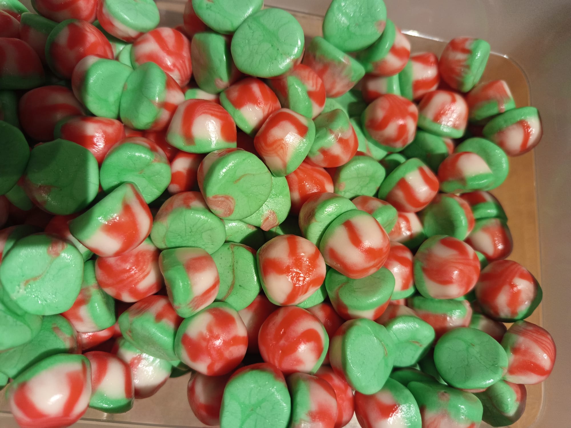 DULCEPLUS BISOUS TWIST PASTEQUE Halal ( 100 g )